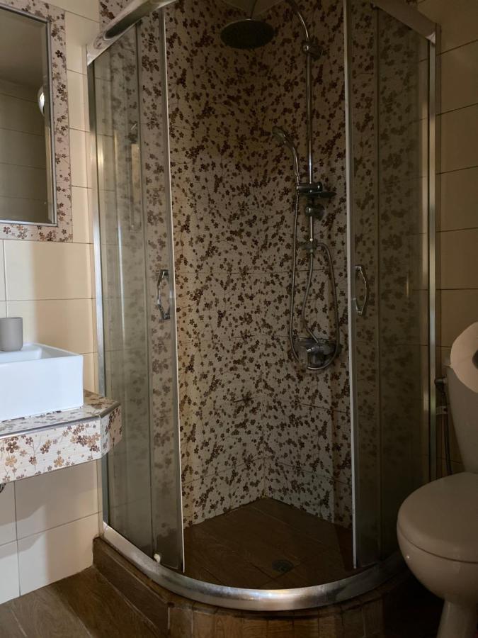 House Kiratsi Daire Sarti Dış mekan fotoğraf