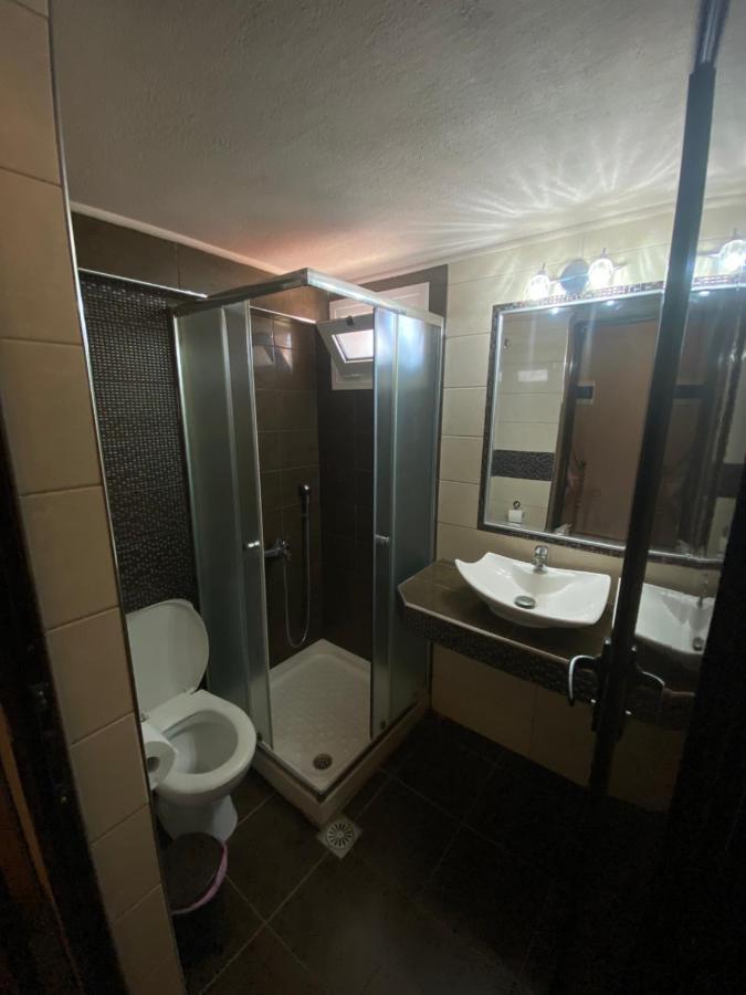 House Kiratsi Daire Sarti Dış mekan fotoğraf