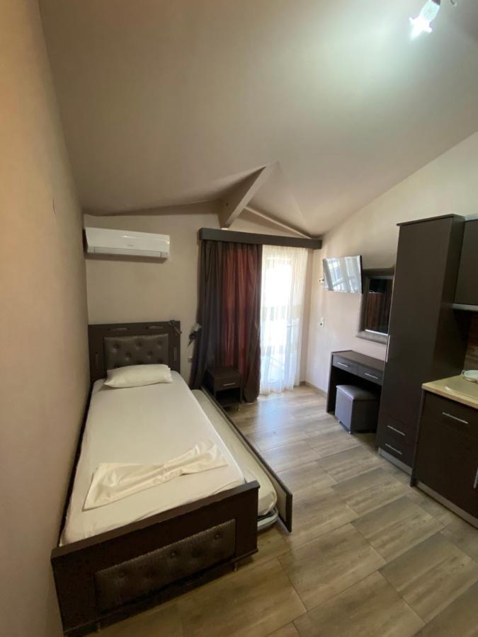 House Kiratsi Daire Sarti Dış mekan fotoğraf